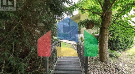 Residential - Single Family Home - Wasaga Beach, Canada - Canada