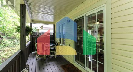 Residential - Single Family Home - Wasaga Beach, Canada - Canada