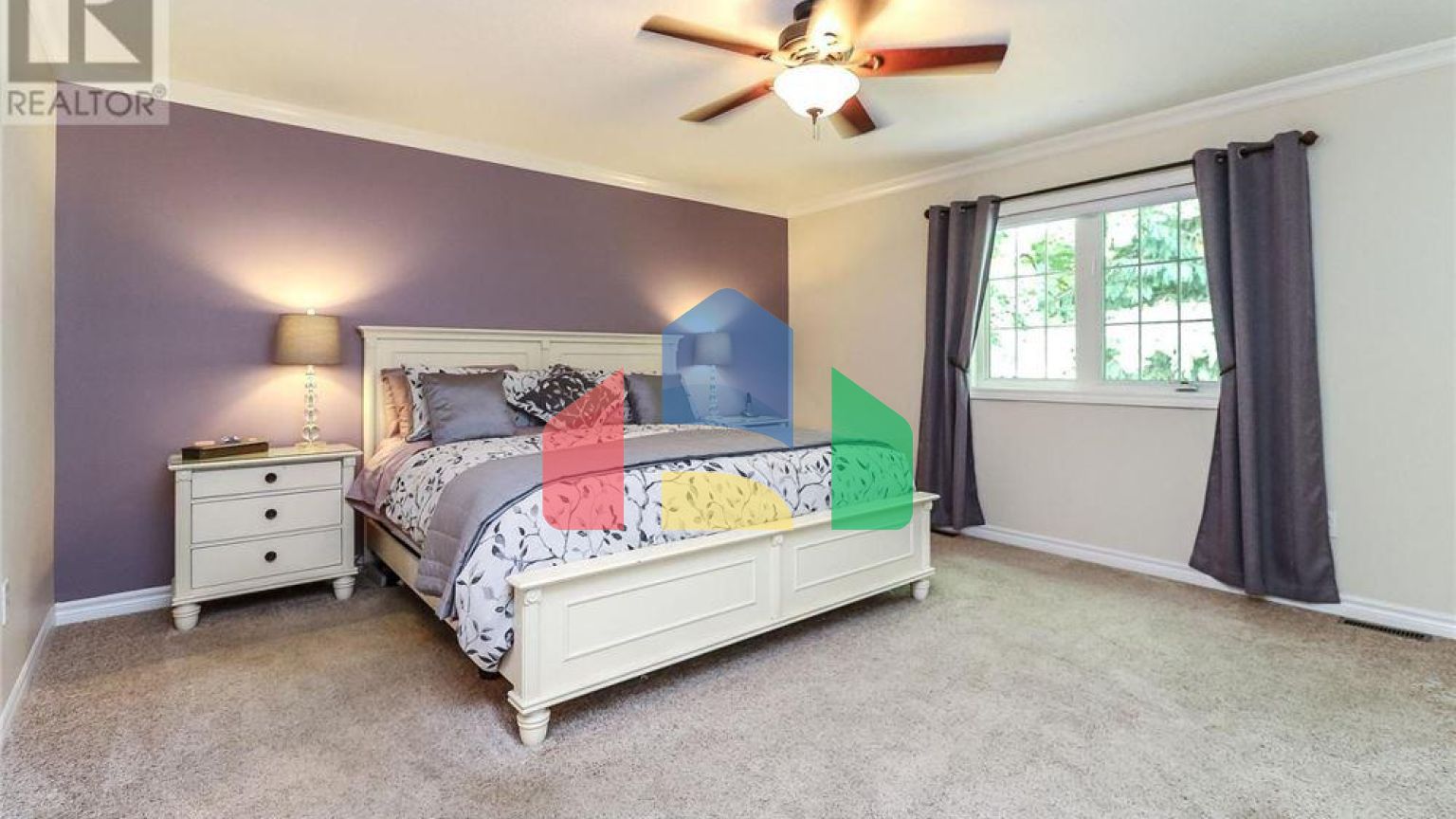 Residential - Single Family Home - Wasaga Beach, Canada - Canada