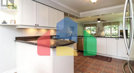 Residential - Single Family Home - Wasaga Beach, Canada - Canada