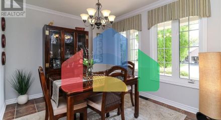 Residential - Single Family Home - Wasaga Beach, Canada - Canada