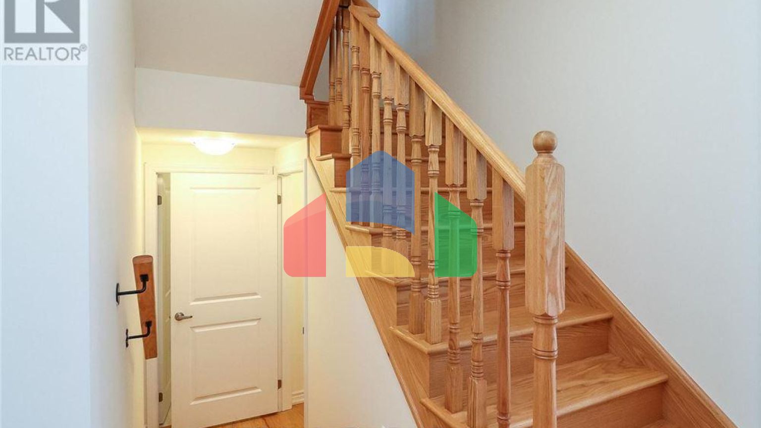 Residential - Single Family Home - Wasaga Beach, Canada - Canada