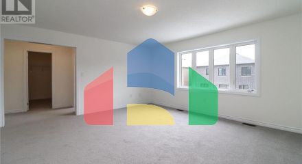 Residential - Single Family Home - Wasaga Beach, Canada - Canada