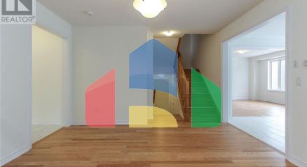 Residential - Single Family Home - Wasaga Beach, Canada - Canada