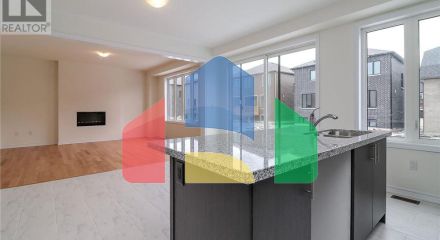 Residential - Single Family Home - Wasaga Beach, Canada - Canada