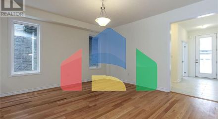 Residential - Single Family Home - Wasaga Beach, Canada - Canada