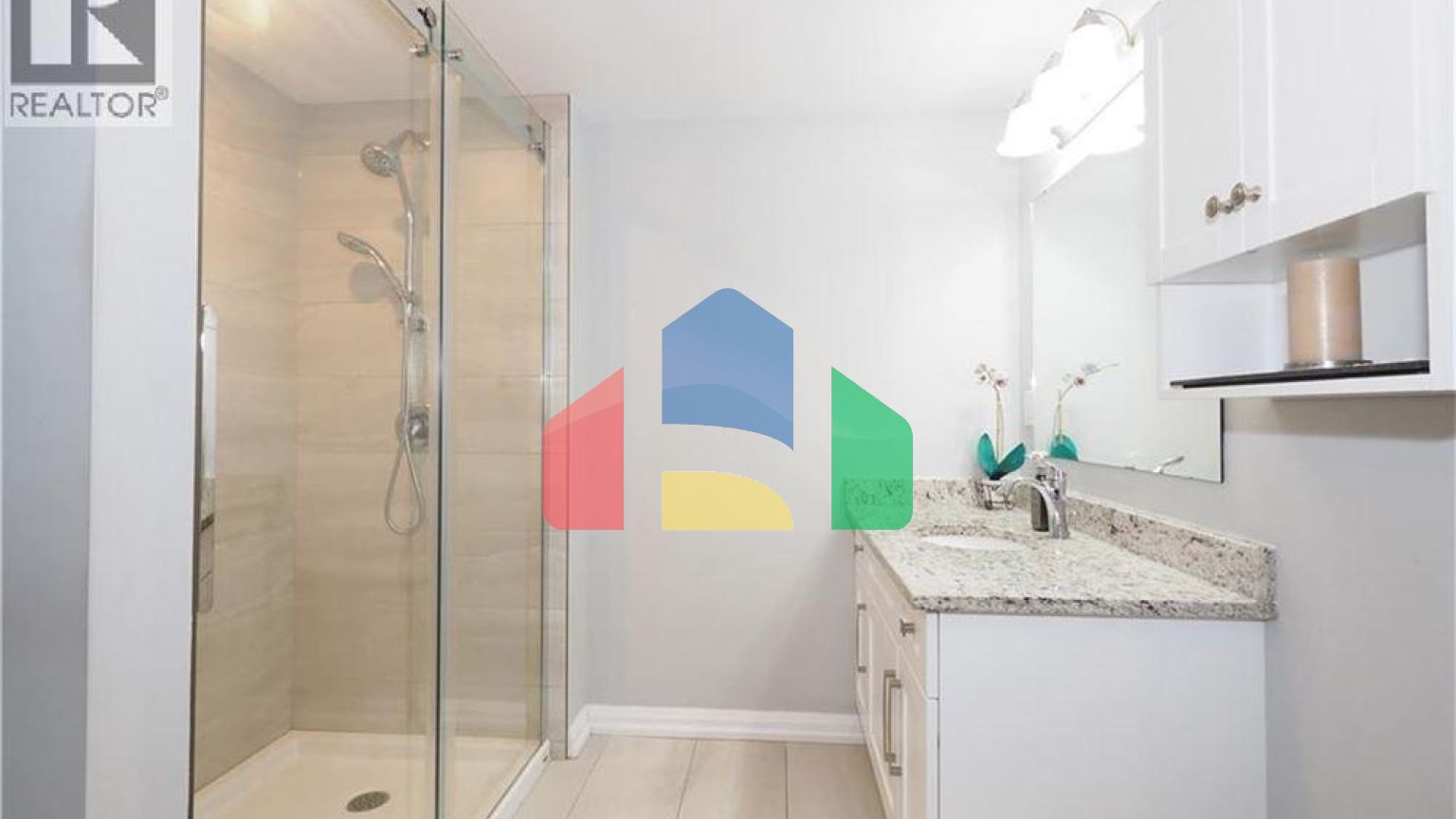 Residential - Condo/Apartment - Waterloo, Canada - Canada