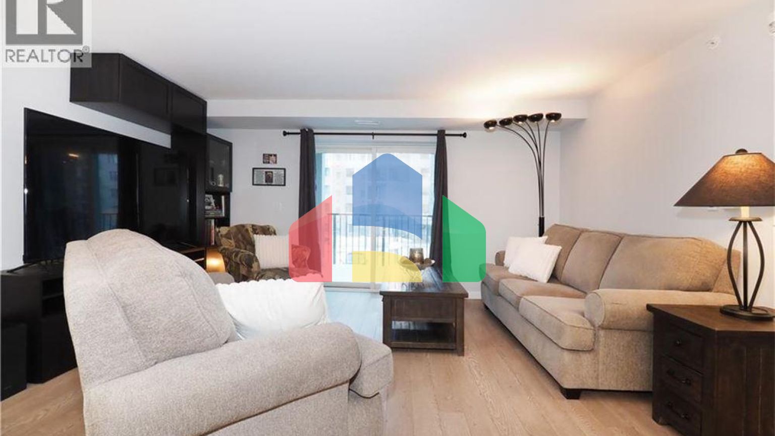 Residential - Condo/Apartment - Waterloo, Canada - Canada