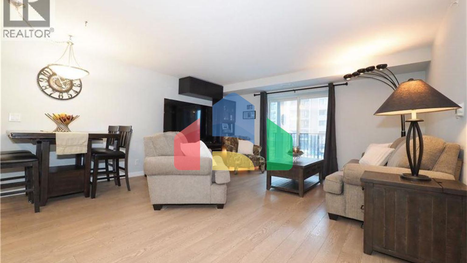 Residential - Condo/Apartment - Waterloo, Canada - Canada