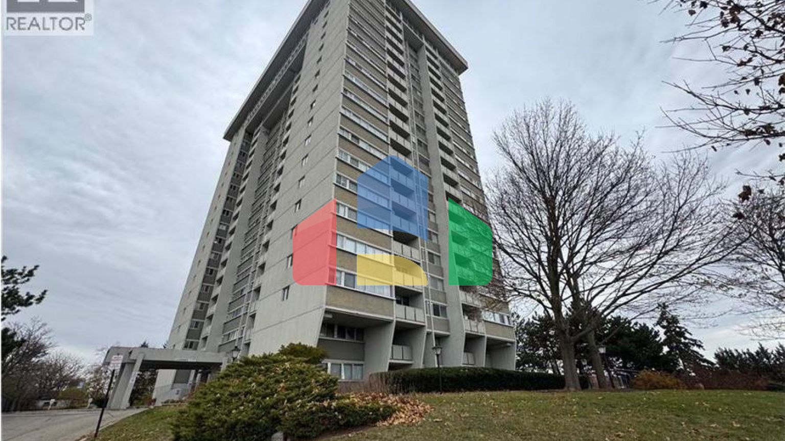 Residential - Single Family Home - Waterloo, Canada - Canada
