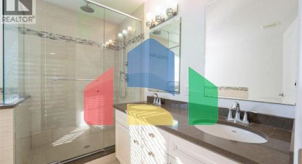 Residential - Single Family Home - Waterloo, Canada - Canada