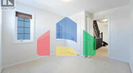 Residential - Single Family Home - Waterloo, Canada - Canada