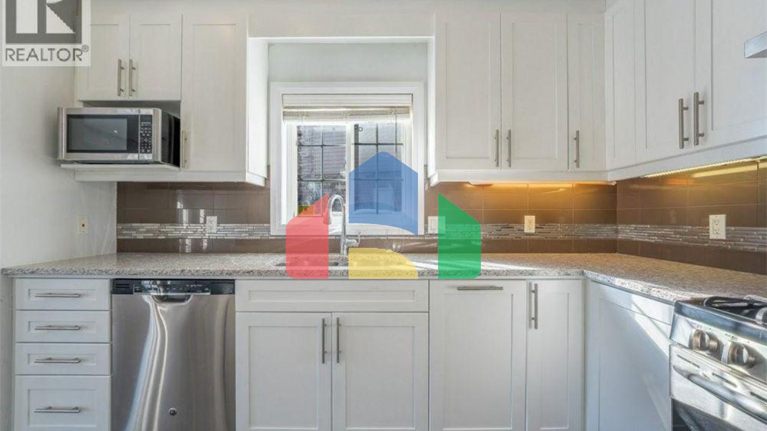 Residential - Single Family Home - Waterloo, Canada - Canada