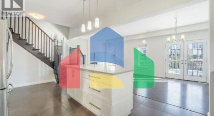 Residential - Single Family Home - Waterloo, Canada - Canada