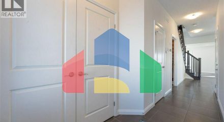 Residential - Single Family Home - Waterloo, Canada - Canada