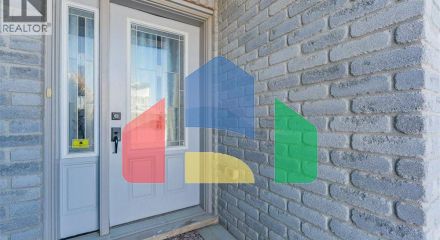 Residential - Single Family Home - Waterloo, Canada - Canada