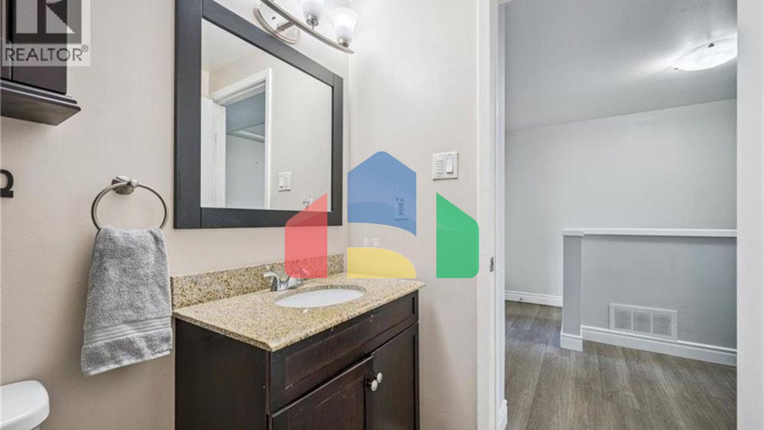 Residential - Condo/Apartment - Waterloo, Canada - Canada