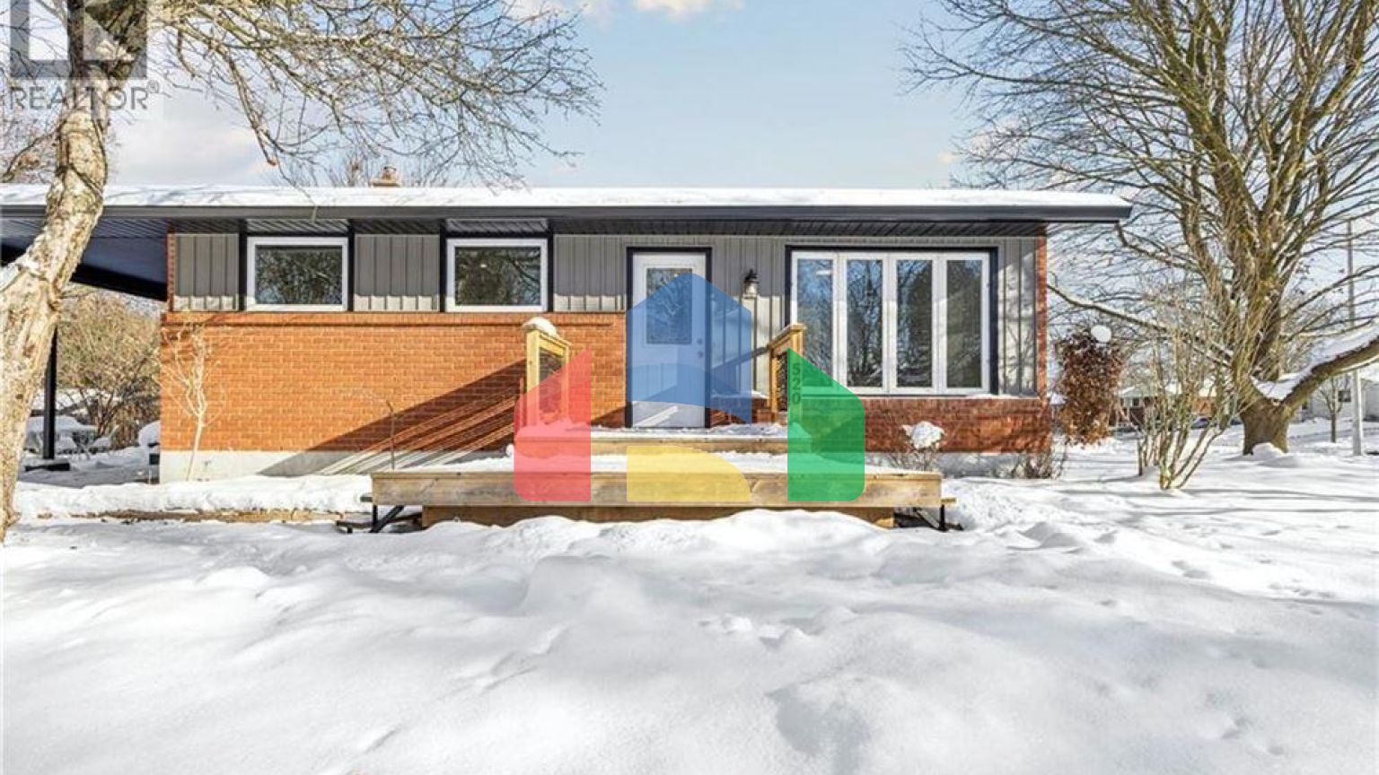 Residential - Single Family Home - Waterloo, Canada - Canada