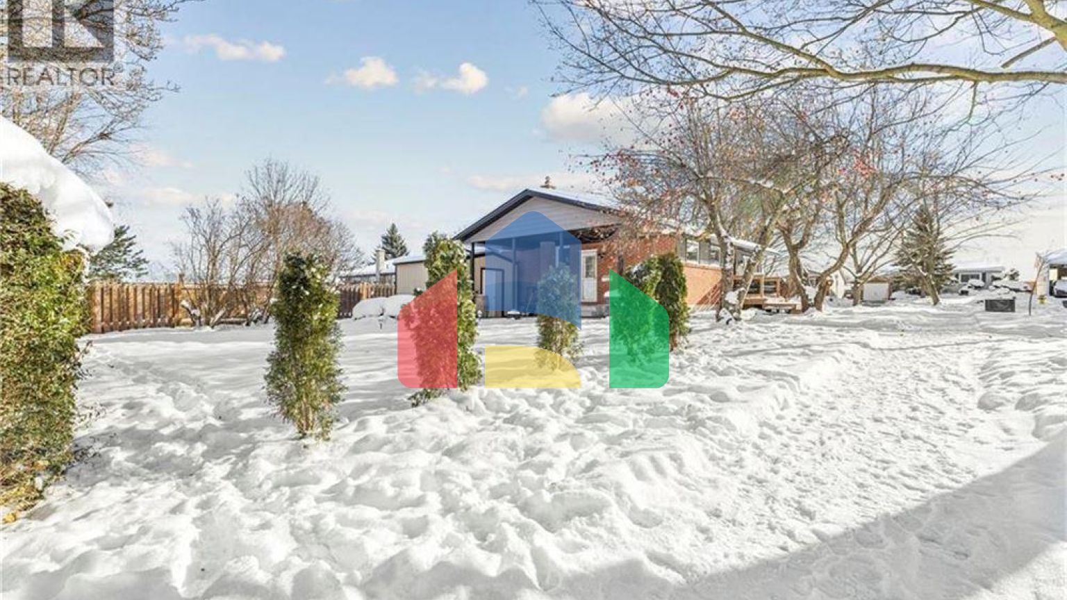 Residential - Single Family Home - Waterloo, Canada - Canada