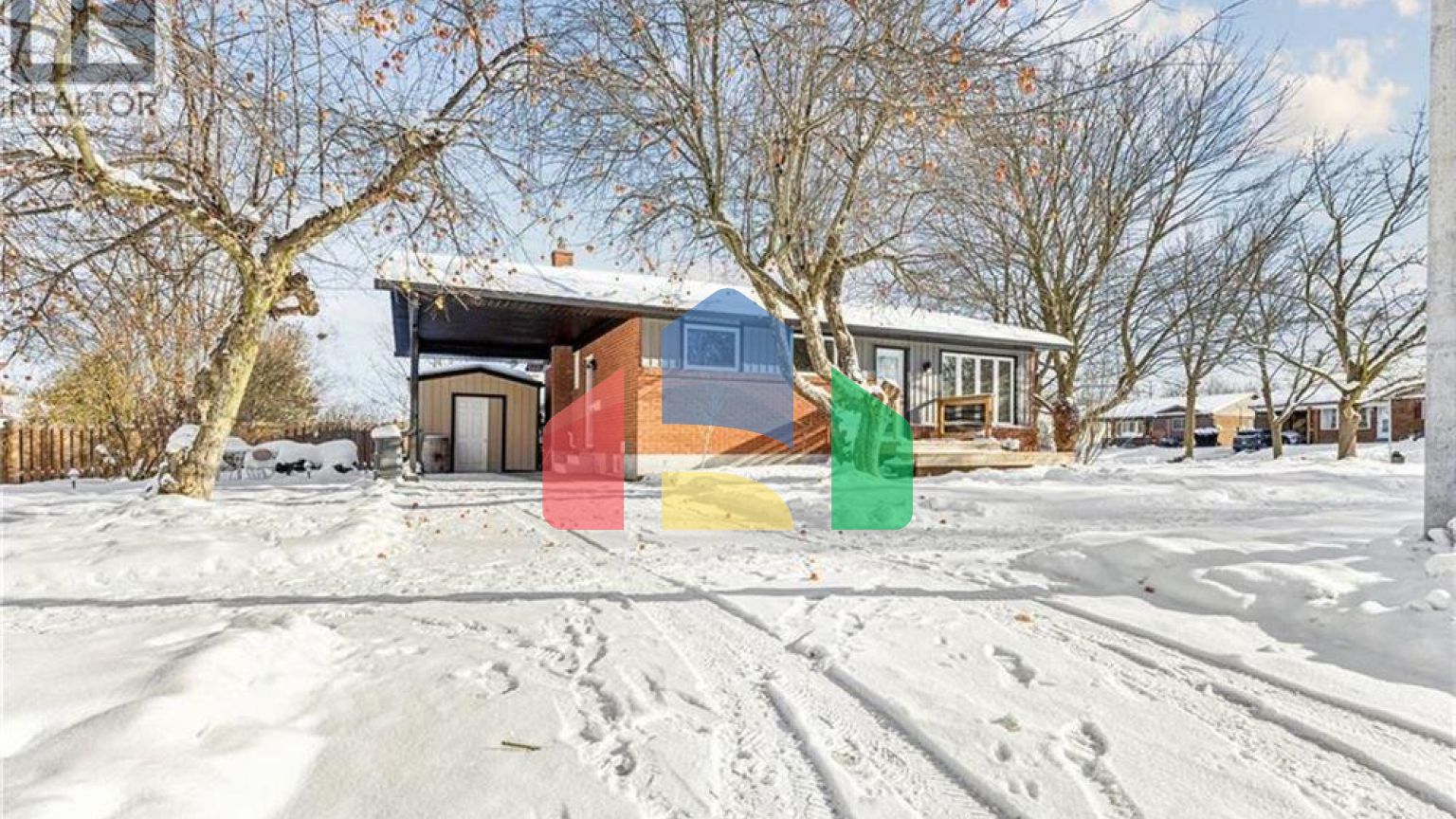 Residential - Single Family Home - Waterloo, Canada - Canada