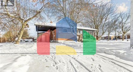 Residential - Single Family Home - Waterloo, Canada - Canada