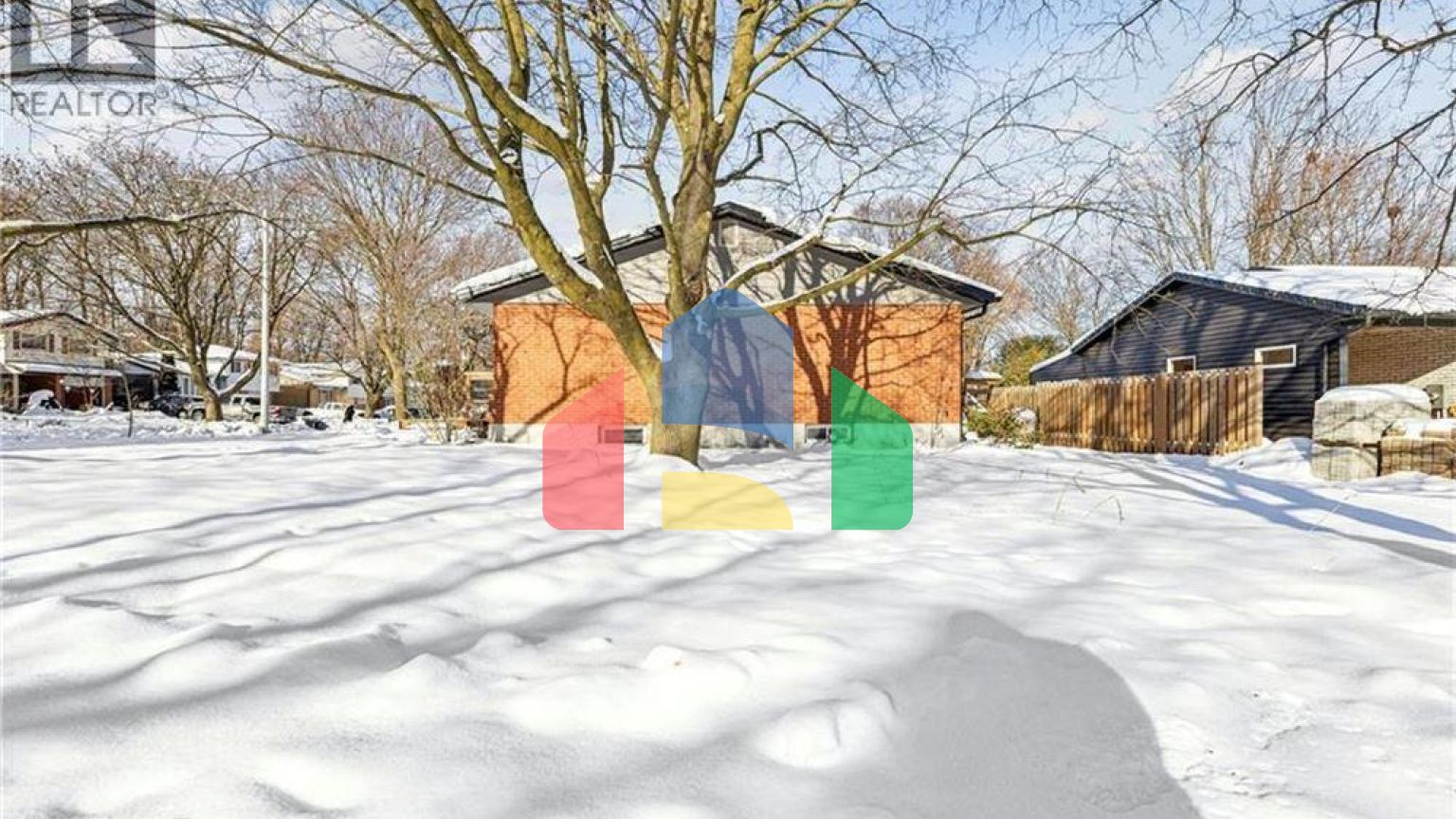 Residential - Single Family Home - Waterloo, Canada - Canada