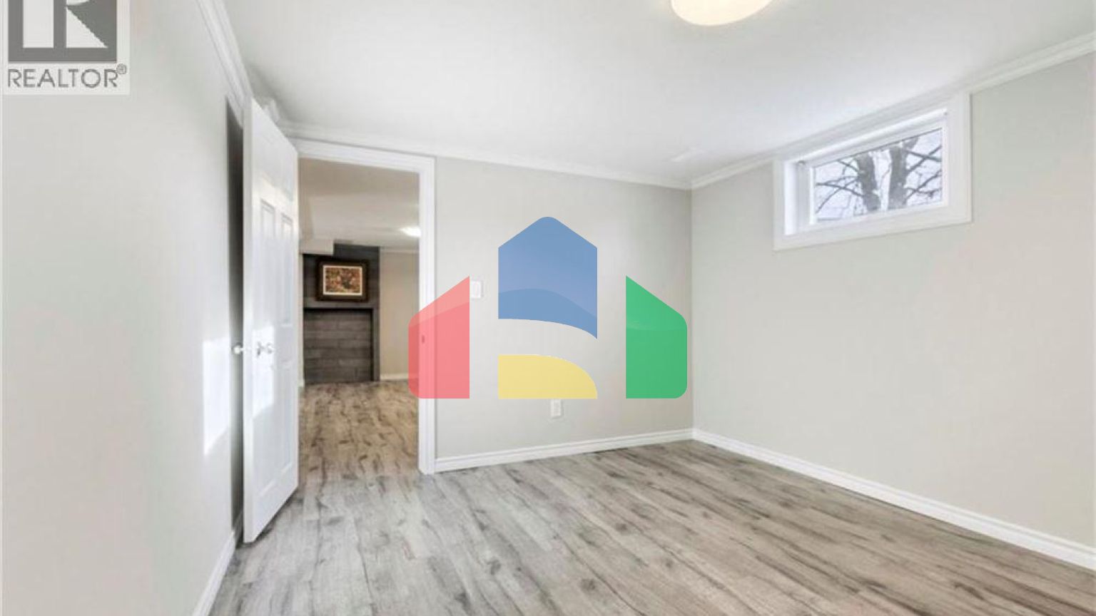 Residential - Single Family Home - Waterloo, Canada - Canada