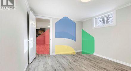 Residential - Single Family Home - Waterloo, Canada - Canada