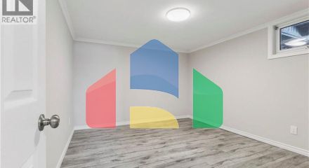 Residential - Single Family Home - Waterloo, Canada - Canada