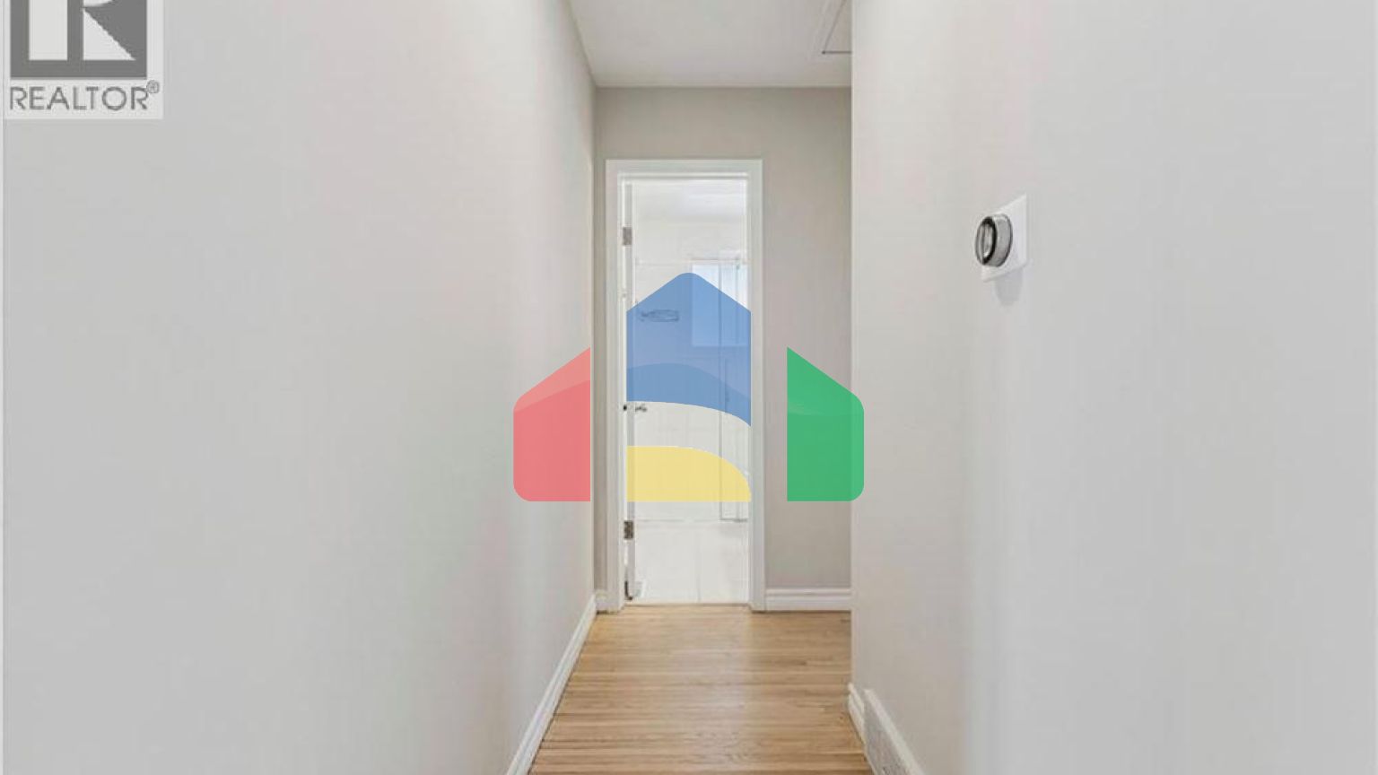 Residential - Single Family Home - Waterloo, Canada - Canada