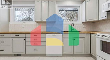 Residential - Single Family Home - Waterloo, Canada - Canada