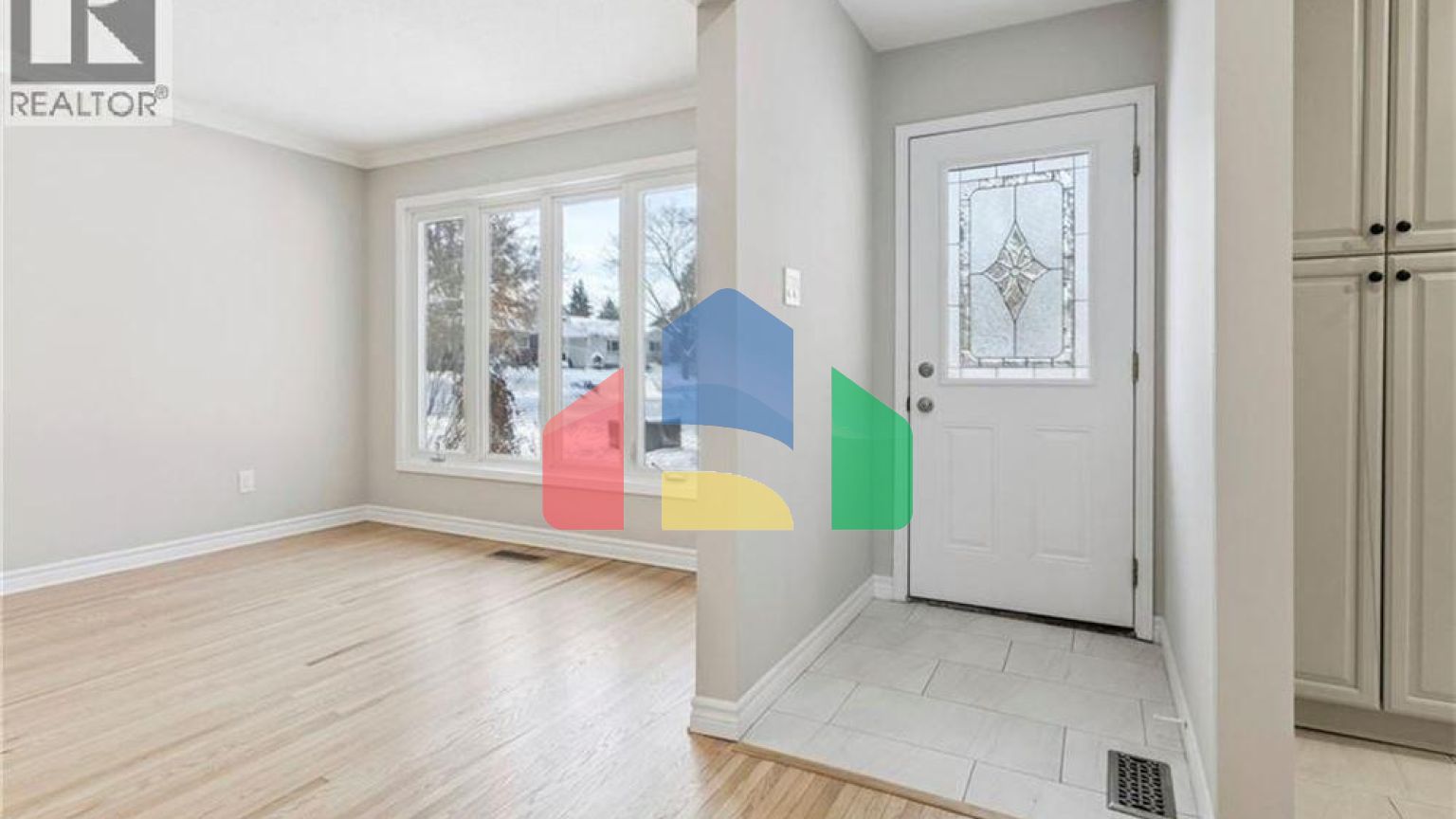 Residential - Single Family Home - Waterloo, Canada - Canada