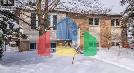 Residential - Single Family Home - Waterloo, Canada - Canada