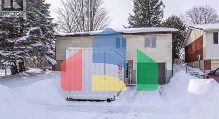 Residential - Single Family Home - Waterloo, Canada - Canada