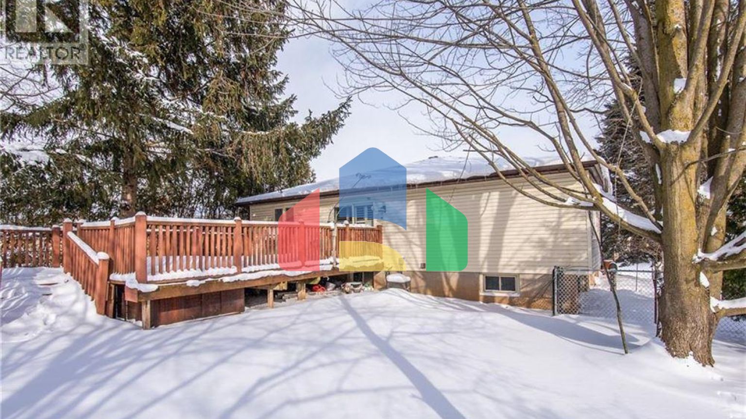 Residential - Single Family Home - Waterloo, Canada - Canada