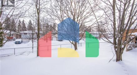 Residential - Single Family Home - Waterloo, Canada - Canada