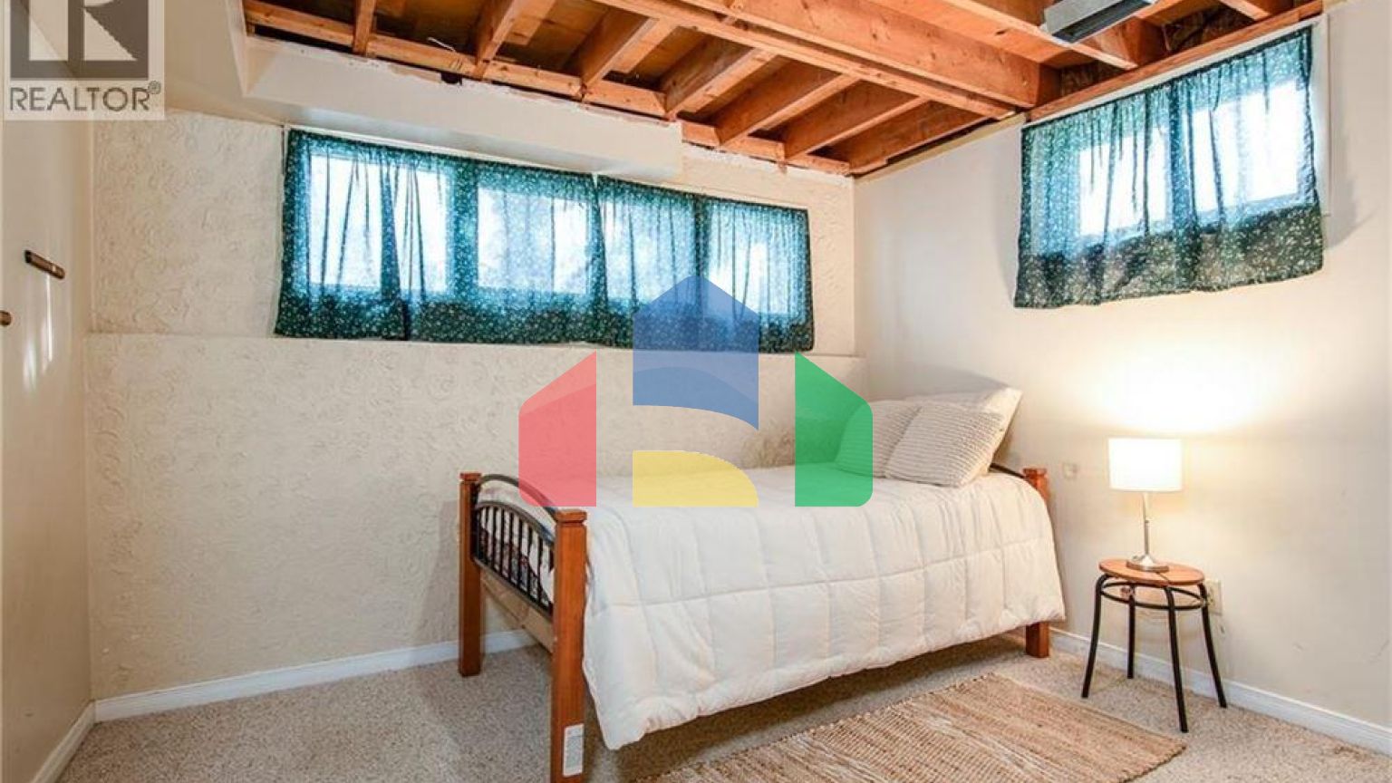 Residential - Single Family Home - Waterloo, Canada - Canada