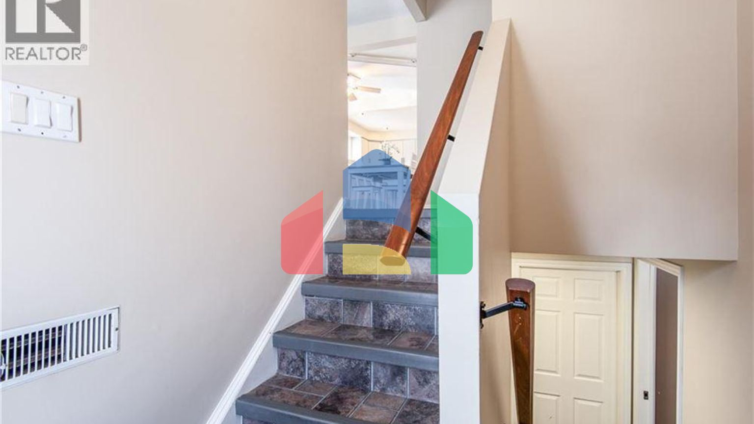 Residential - Single Family Home - Waterloo, Canada - Canada