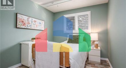 Residential - Single Family Home - Waterloo, Canada - Canada