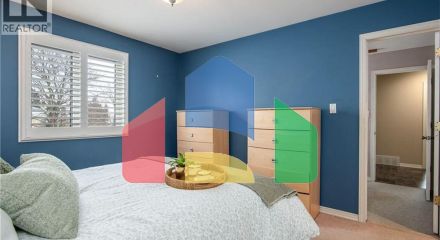 Residential - Single Family Home - Waterloo, Canada - Canada