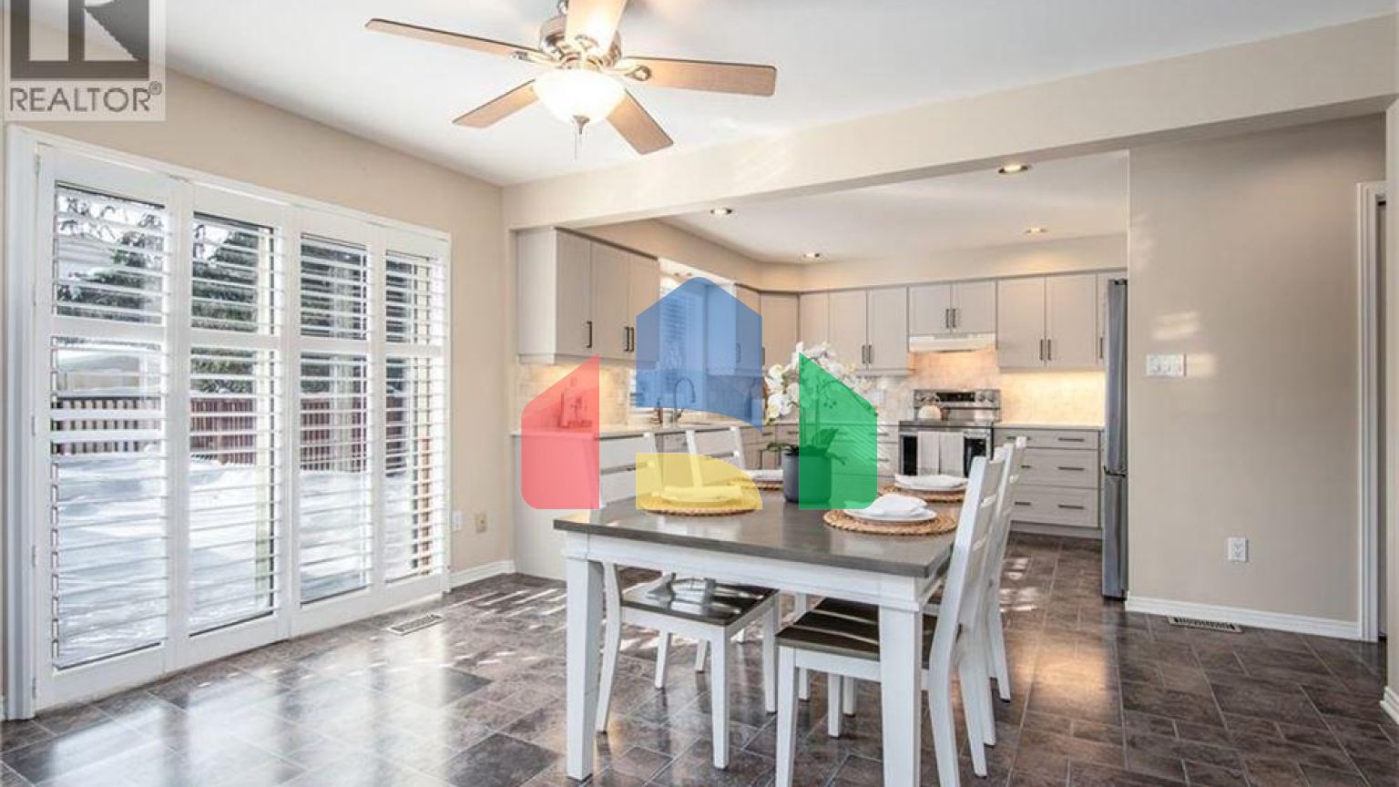 Residential - Single Family Home - Waterloo, Canada - Canada