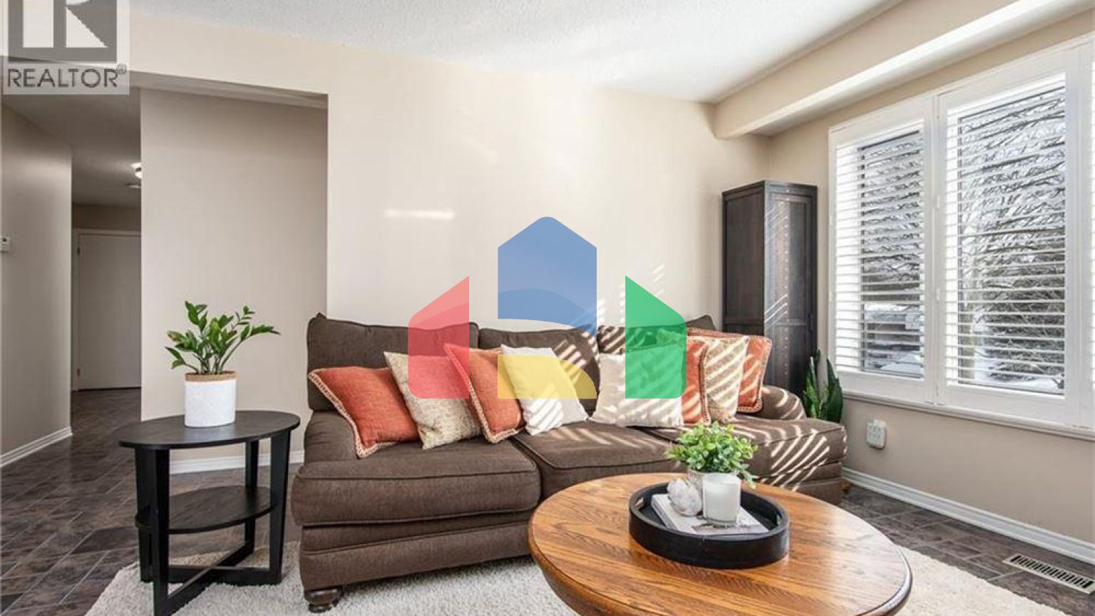 Residential - Single Family Home - Waterloo, Canada - Canada