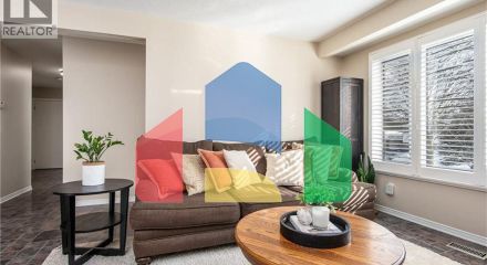 Residential - Single Family Home - Waterloo, Canada - Canada