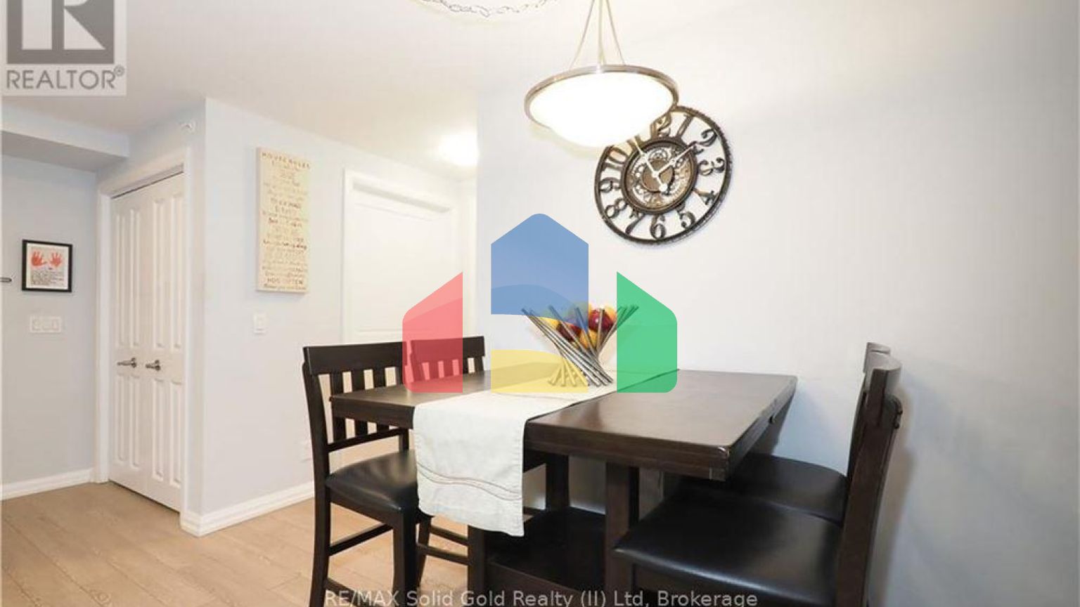 Residential - Condo/Apartment - Waterloo, Canada - Canada