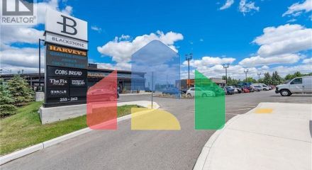 Residential - Single Family Home - Waterloo, Canada - Canada