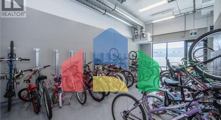 Residential - Single Family Home - Waterloo, Canada - Canada