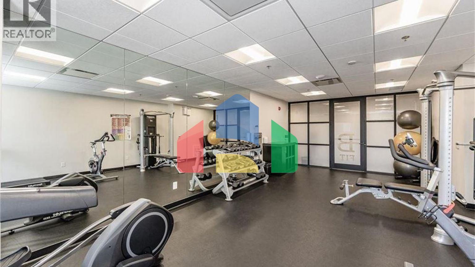 Residential - Single Family Home - Waterloo, Canada - Canada