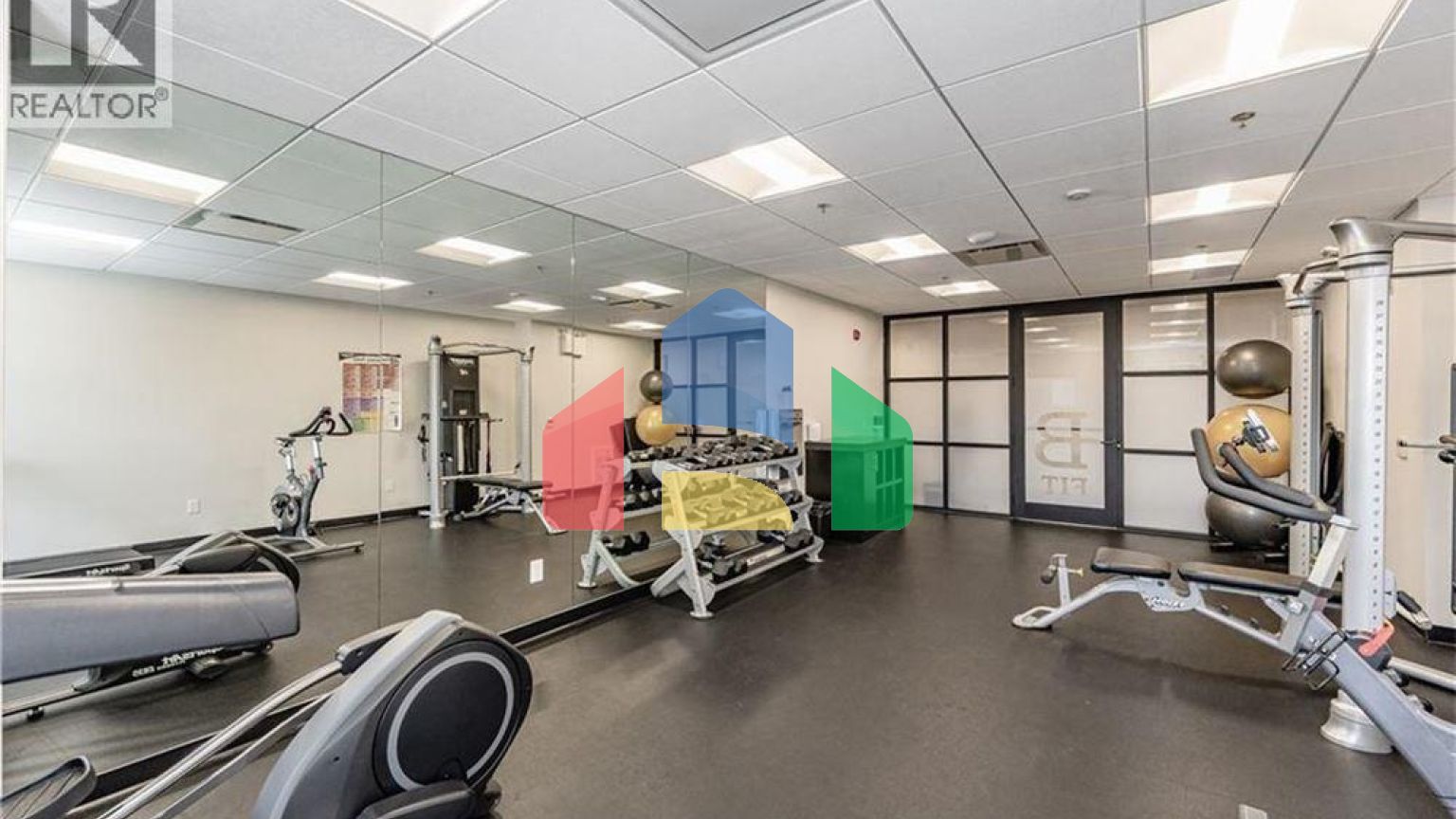 Residential - Single Family Home - Waterloo, Canada - Canada