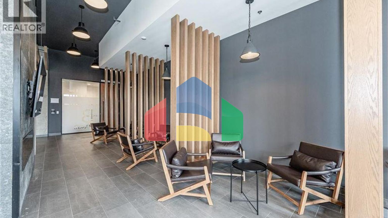 Residential - Single Family Home - Waterloo, Canada - Canada