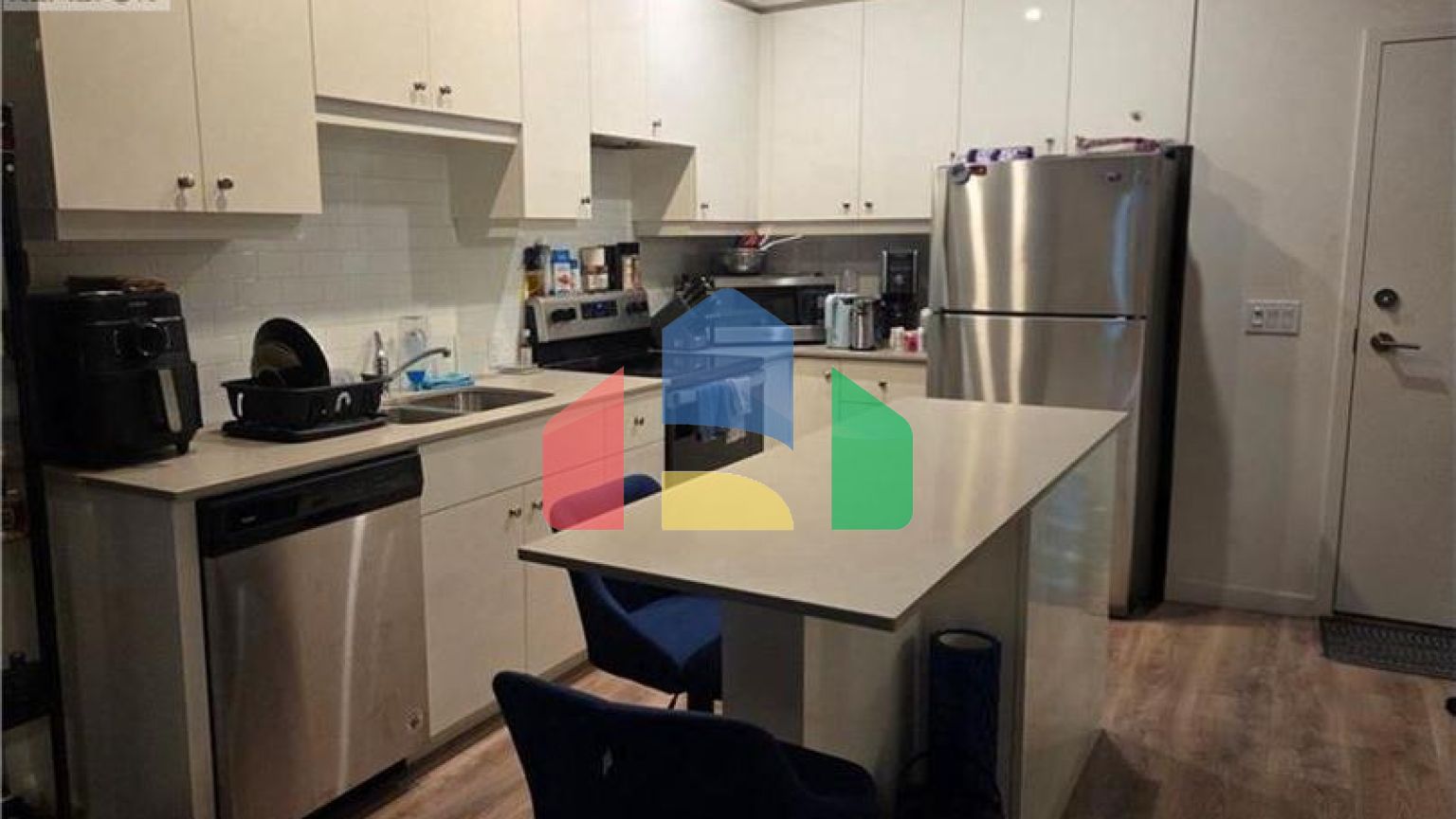 Residential - Single Family Home - Waterloo, Canada - Canada